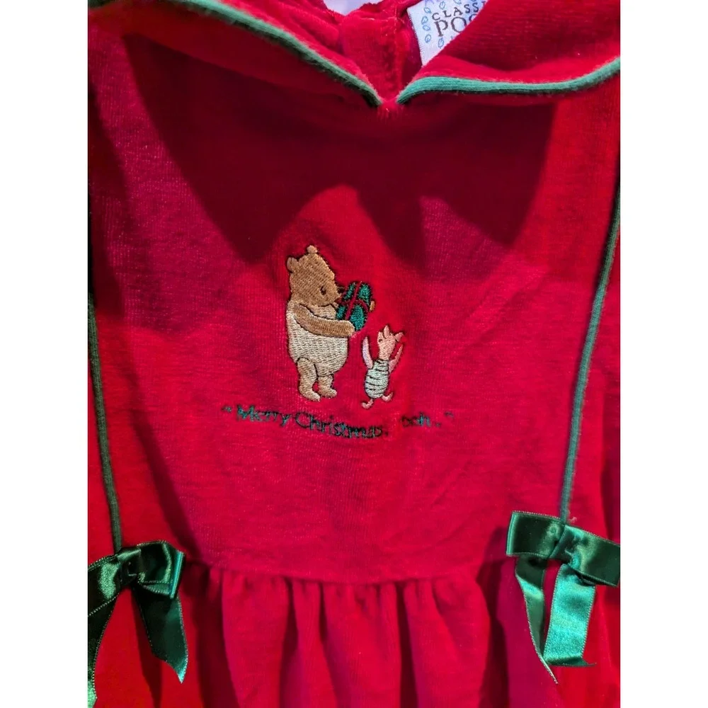 VTG Y2K Classic Winnie The Pooh Disney Velour Holiday Sleeper Outfit Size 6 Mo